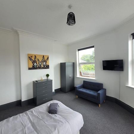 The Goldmine Rooms Hale  Bagian luar foto