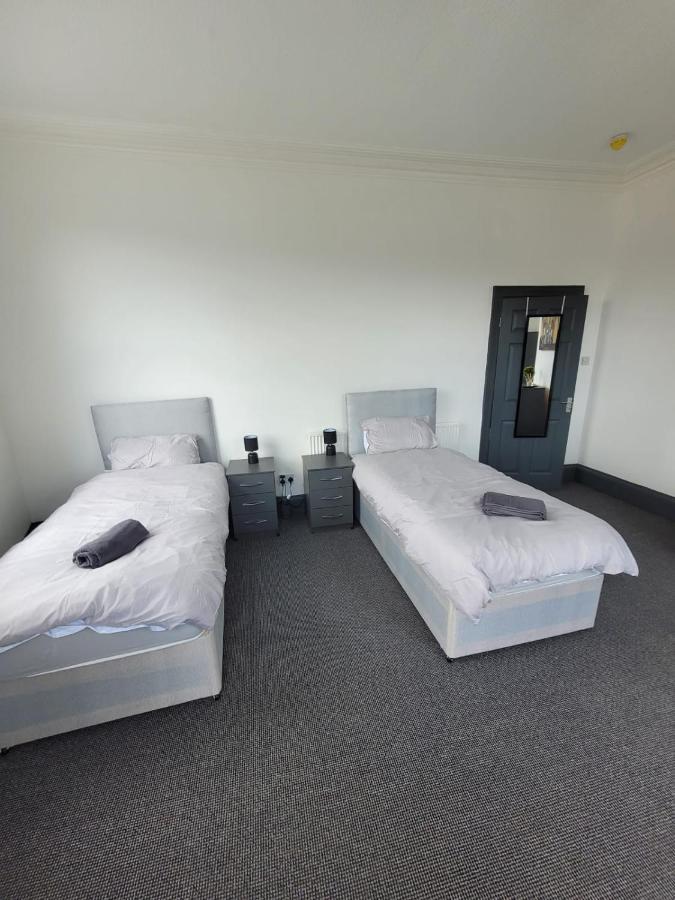 The Goldmine Rooms Hale  Bagian luar foto