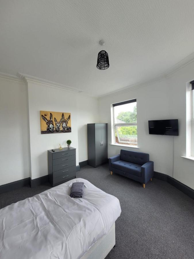 The Goldmine Rooms Hale  Bagian luar foto